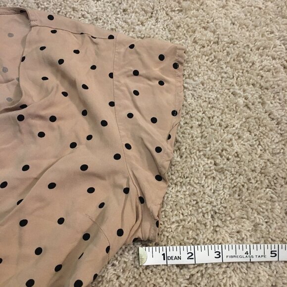 NWOT Rockabilly Polka Dot Flutter Cap Sleeve Button Up Blouse - Picture 15 of 15